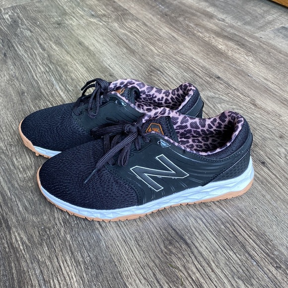 New Balance soft spike golf shoes - Picture 4 of 6